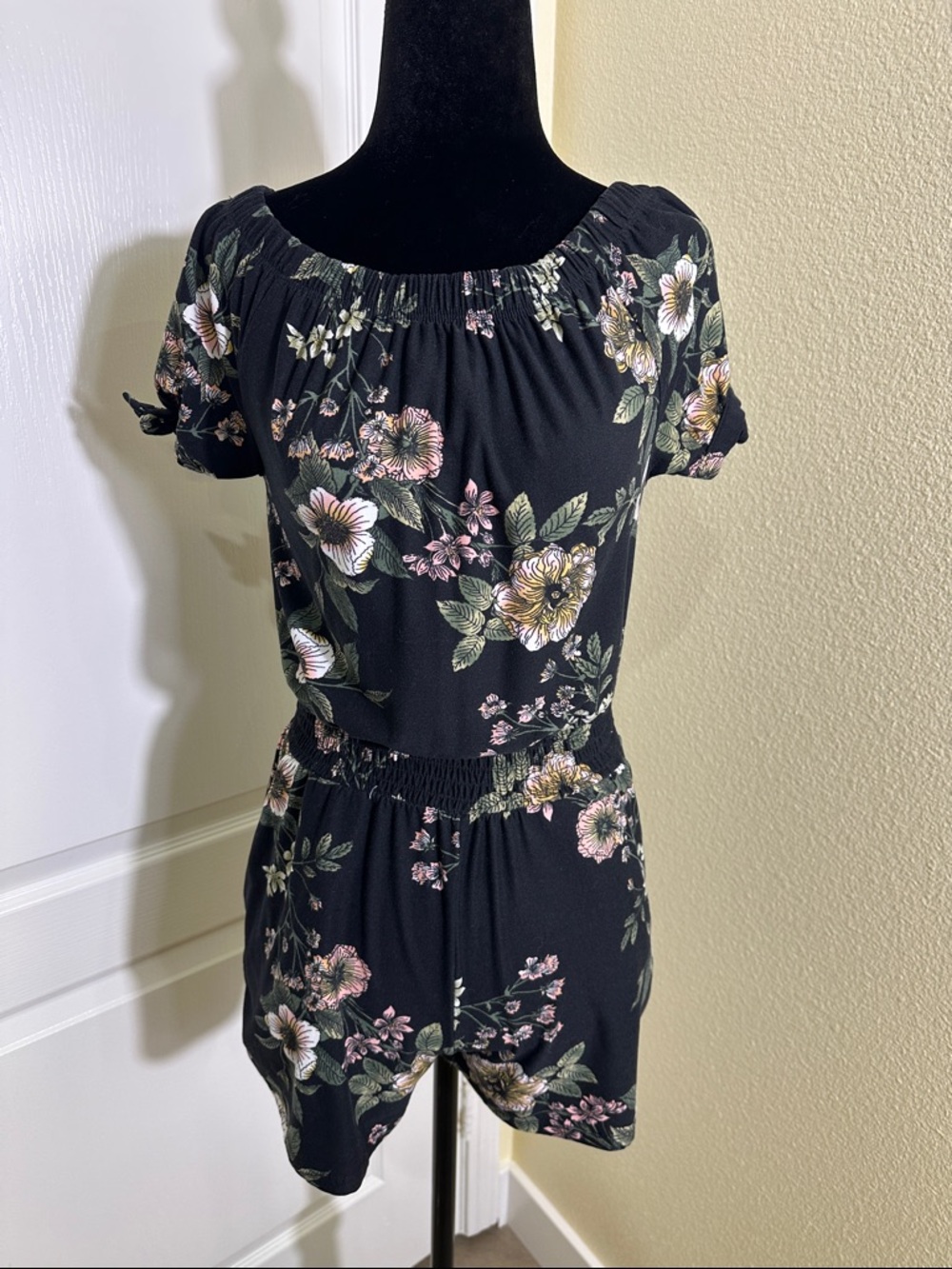 Derek Heart Black Floral On or Off-Shoulder Romper with Pink & Green Flowers. M